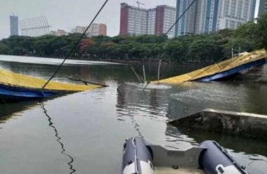 Biaya Pembangunan Jembatan Lengkung yang Rubuh Bukan Rp5 Miliar