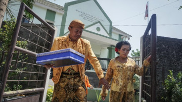 Fakta Nikah Massal Tahun Baru 2020 : Usia Pengantin Tertua Berkepala Tujuh