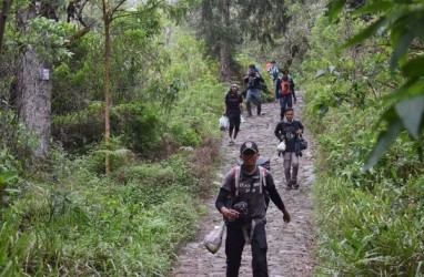 Tiga Pendaki Gunung Lawu Cedera Saat Tahun Baru