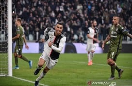 Ronaldo Cetak Hattrick, Atalanta Pesta Gol, Milan Ditahan Imbang