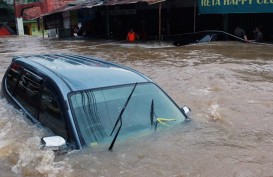 Banjir Jabodetabek : Titik Genangan Berkurang, Korban Meninggal 67 Orang