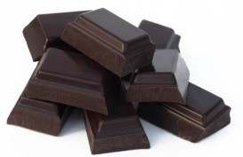 Makan Dark Cokelat Bisa Tekan Risiko Depresi