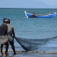 Temui Nelayan di Natuna, Presiden Jokowi : Sumber Daya Laut Harus Dimanfaatkan untuk Rakyat