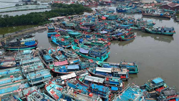 KAPAL NELAYAN TEGAL SIAP DIBERANGKATKAN KE NATUNA