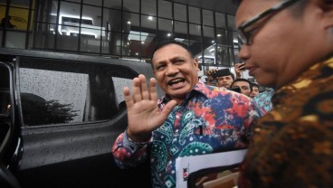 KPK Amankan Komisioner KPU, Firli Bahuri : Tim Sedang Bekerja di Lapangan 