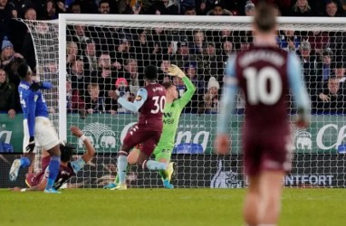 Aston Villa Paksa Skor 1 - 1 vs Leicester di Semifinal Piala Liga Inggris