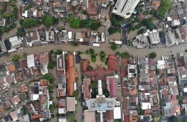 Imbas Banjir Jabodetabek ke Beras Diwaspadai