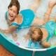 5 Cara Supaya Anak Suka Mandi
