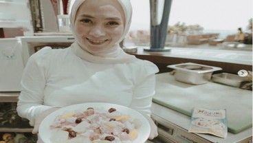 Tampil Cantik Saat Memasak Ala Selebgram