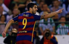 Suarez Absen Hingga Akhir Musim, Barcelona Masuk Bursa Transfer