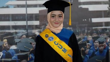 Inilah Spirlee, Wisudawati Terbaik IPB yang Pernah Bekerja di Laundry