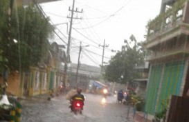 Sejumlah Kawasan di Surabaya Dilanda Banjir