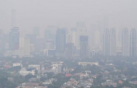 Kualitas Udara Bagus, Risma Klaim Banyak Warga Jakarta Pindah ke Surabaya