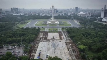 Percantik Kawasan Monas, Anies Hadirkan Lapangan Plaza Wadah Ekspresi Warga