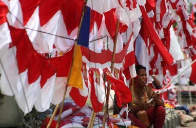 Hari Patriotik, Bendera Merah Putih Sepanjang 2.300 Meter Dibentangkan di Gorontalo