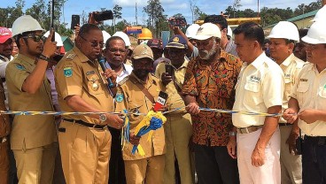 Perdana, ANJT Kapalkan 4.120 Ton Minyak Sawit dari Sorong