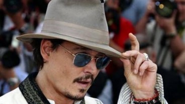 Johnny Depp Ikut Rayakan HUT Ke-50 Aerosmith