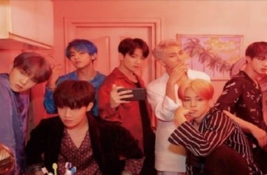 Mikrofon BTS Terjual Rp1,16 Miliar dalam Lelang