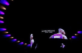Kobe Bryant Masuk Hall of Fame Memorial Bola Basket Naismith