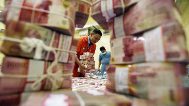 Dolar AS Terkoreksi, Kurs Rupiah Menguat Tipis