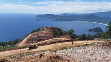 Reklamasi Hutan Tumpang Pitu Gunakan Metode Hydroseeding   