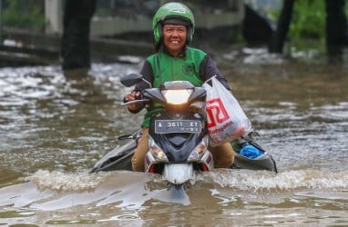 Kota Tangerang Terendam Banjir, Empat Pompa Difungsikan