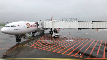 Antisipasi Virus Corona, Ada 8 Tahap Sterilisasi Pesawat Batik Air Pasca Evakuasi WNI