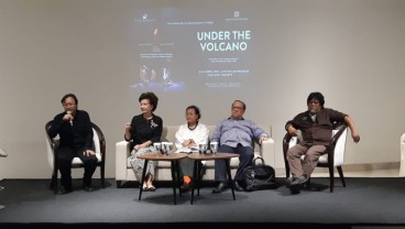 April 2020, Pementasan 'Under the Volcano' hadir di Indonesia