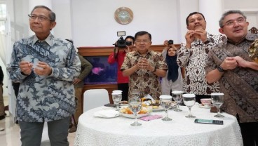 Jusuf Kalla: Stok Masker Banyak, Jangan Khawatir