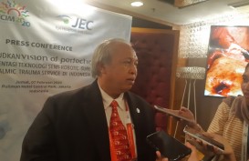 Operasi Katarak, JEC Luncurkan Teknologi Semi-Robotic Surgery