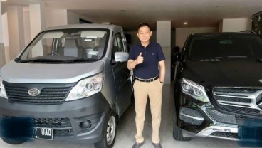 Jonan Menyandingkan Esemka Bima dan Mercedes Benz. Ada Apa?