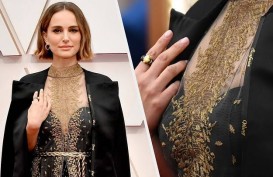Jubah Natalie Portman yang Menyita Perhatian di Piala Oscar