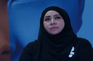 Ini Cara Melly Goeslaw Berhenti Merokok