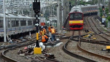 KRL ke Jakarta Kota hanya Sampai Manggarai, 20 Bus Tambahan Transjakarta Layani Transit