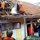 Pemkot Tasikmalaya Bangun Rumah yang Ambruk akibat Bencana Alam