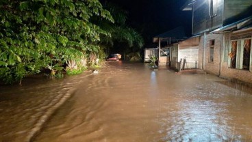 Banjir Rendam Ratusan Rumah di Pasaman Barat   