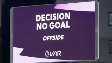 Penggunaan VAR Disoroti, UEFA Pangkas Waktu Koreksi Wasit