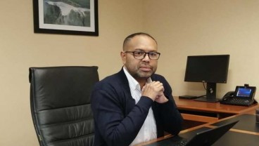 Ditunjuk Jadi Direktur Freeport, Ini Profil Claus Wamafma