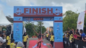 Palembang Triathlon 2020, Jauhari Johan Bersinar di Kampung Halaman