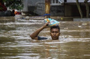 Jakarta Banjir Lagi: Cuaca, Pujian Bos Mayapada, dan Kritik untuk Anies