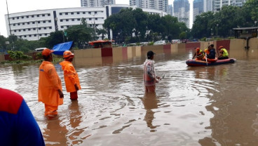 Informasi Banjir: Katulampa Siaga 3, Warga Bantaran Kali Diminta Siaga