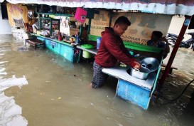 Hujan Ekstrem Sebabkan Banjir Jakarta, 3.565 Warga DKI Mengungsi
