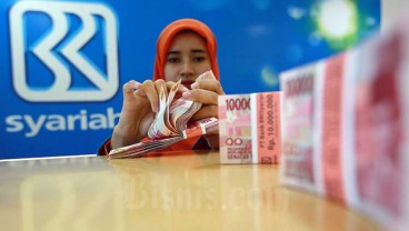 Kurs Tengah BI Melemah 52 Poin, Rupiah Paling Loyo di Asia