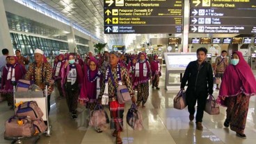 100.000 Calon Jemaah Umrah Berpotensi Tunda Keberangkatan