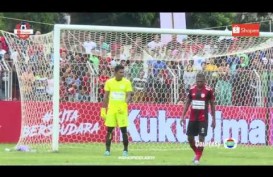 Liga 1: Persipura Tekuk PSIS 2-0, Raih Poin Penuh meski Berlaga di Manado