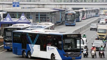 Waspada Virus Corona: Transjakarta Pastikan Kebersihan Bus dan Halte