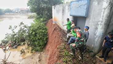 Pulihkan Lahan Kritis, 1 Juta Pohon akan Ditanam di Sepanjang Citarum