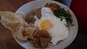 Menjajal Peluang Bisnis Bakso Kekinian dari Makan Bakso