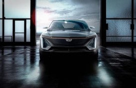 General Motors Batalkan Peluncuran Mobil Listrik Cadillac Lyriq