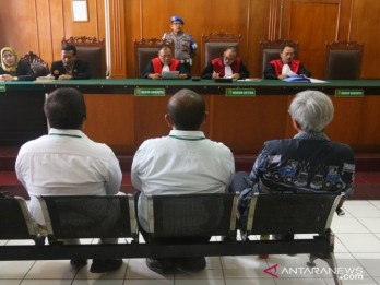 Kasus Jalan Ambles Gubeng, Terdakwa Diputus Bebas
